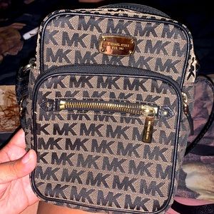 Michael Kors Cross body